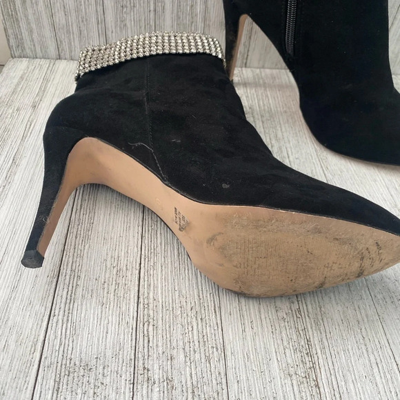 NEW YORK & COMPANY RHINESTONE-CUFF HEEL BOOTIE SIZE 10 - Picture 9 of 10